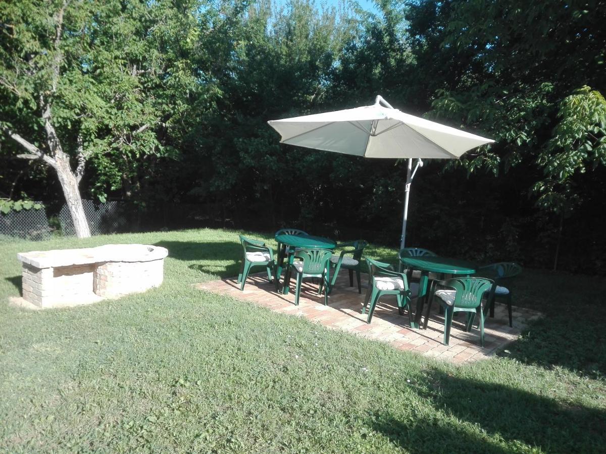 Markal Apartman Heviz Exterior photo